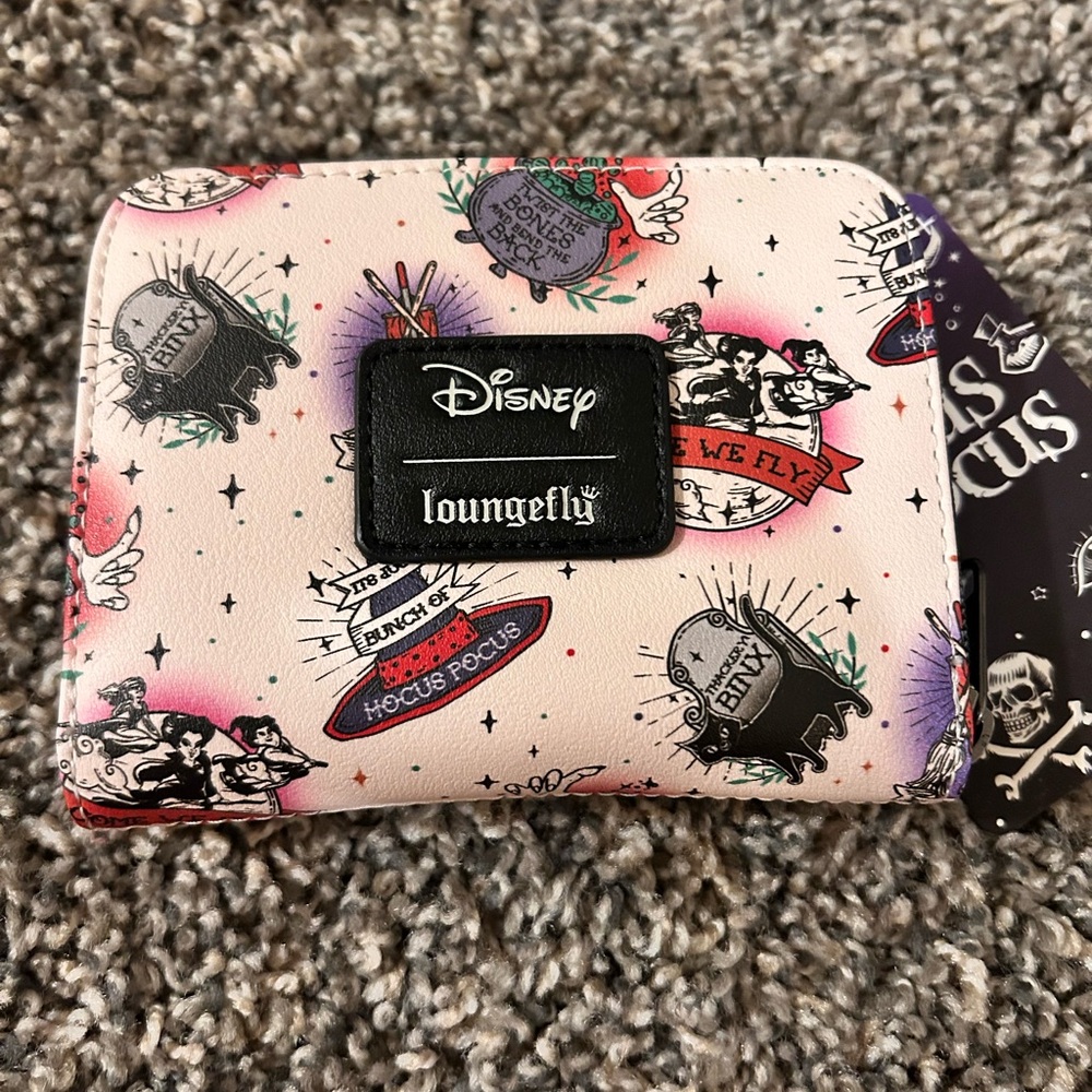 Loungefly Disney Hocus Pocus Tattoo Icons Mini Zipper Wallet NEW